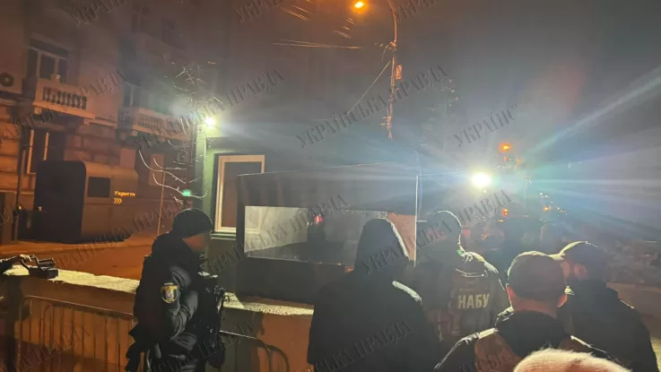 НАБУ і САП проводять обшуки у керівника Офісу Президента Андрія Єрмака