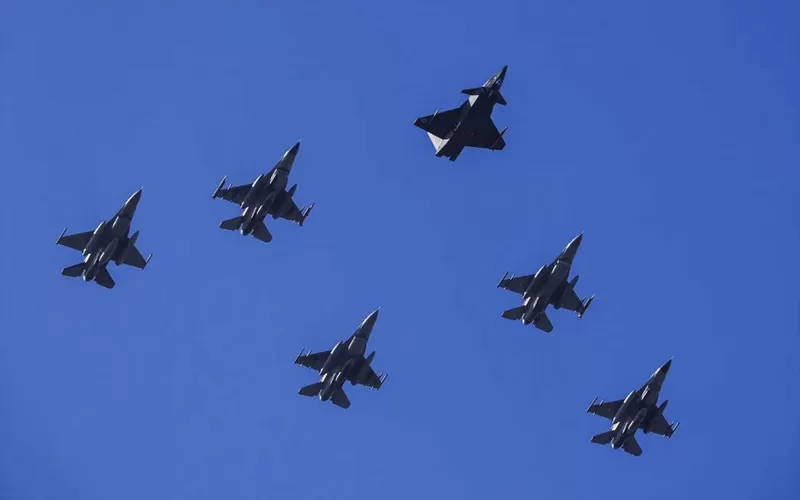 Турецький безпілотник Bayraktar Kızılelma вперше у світі збив реактивний літак ракетoю “повітря-повітря” поза видимістю