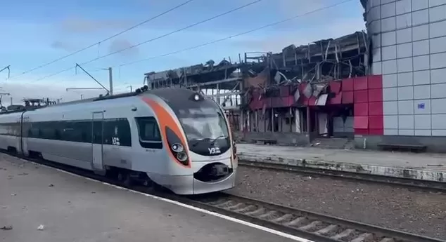 Движение поездов в Фастове восстановлено / Скриншот