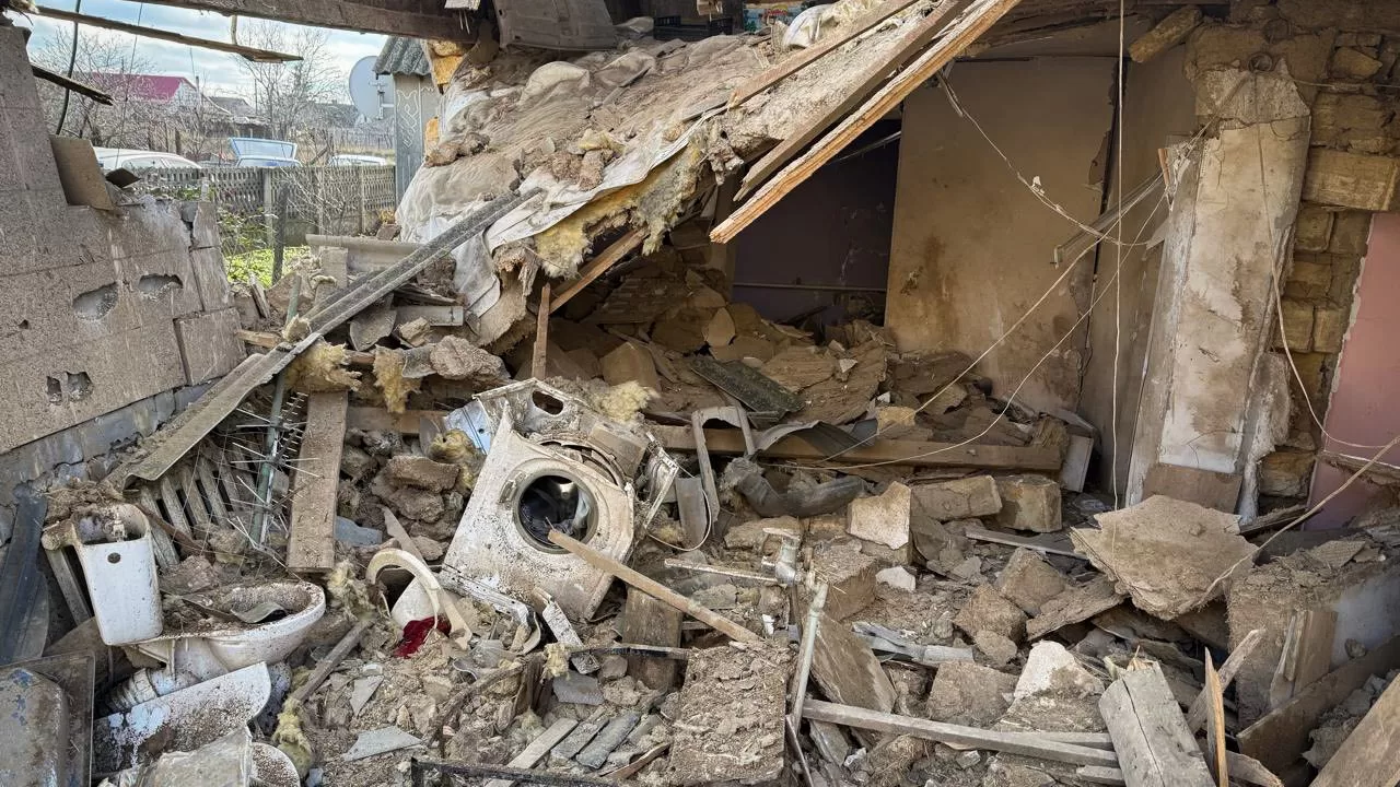 Зруйнований внаслідок вибуху бойлера будинок на Одещині / Фото: ДСНС