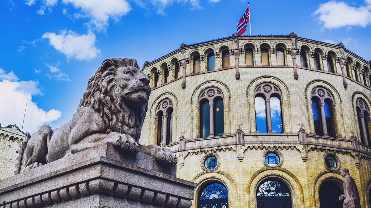 Будівля Стортингу (Парламенту) Норвегії / Фото shutterstock.com