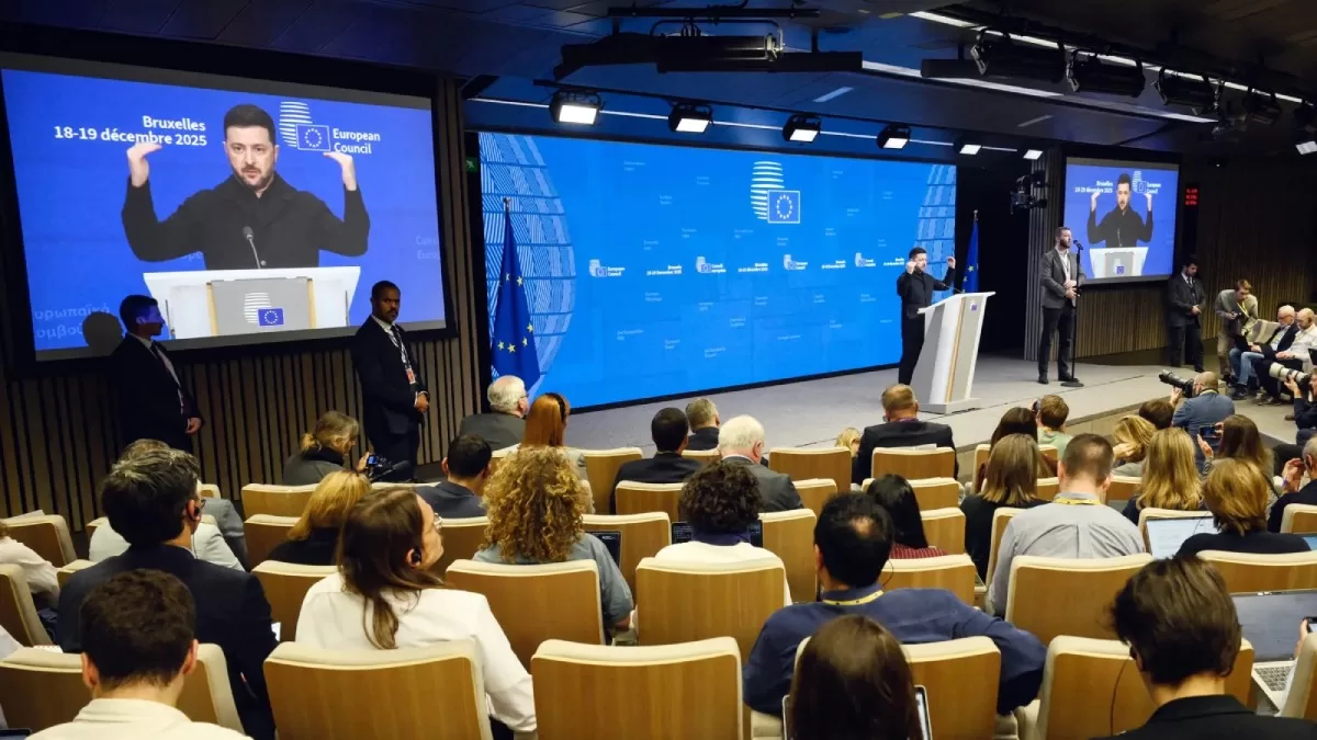 Владимир Зеленский во время пресс-конференции в Брюсселе, 18 декабря 2025 / Фото AFP