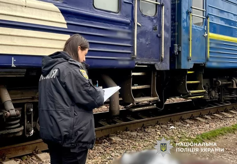 Полиция на месте гибели женщины / Фото: ГУНП в Одесской области