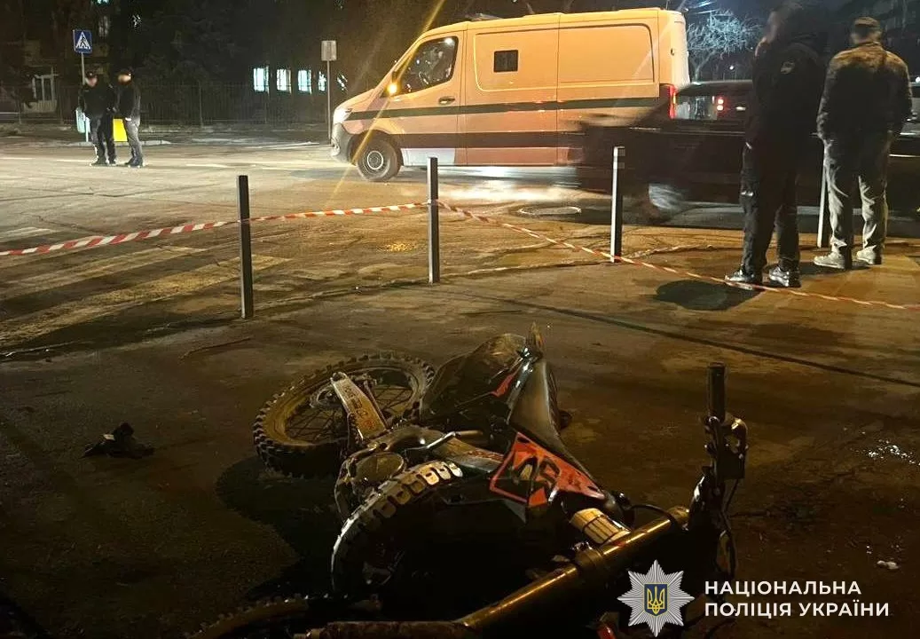 В Ужгороді в ДТП з інкасаторами постраждав 15-річний мотоцикліст / Фото: ГУНП в Закарпатській області