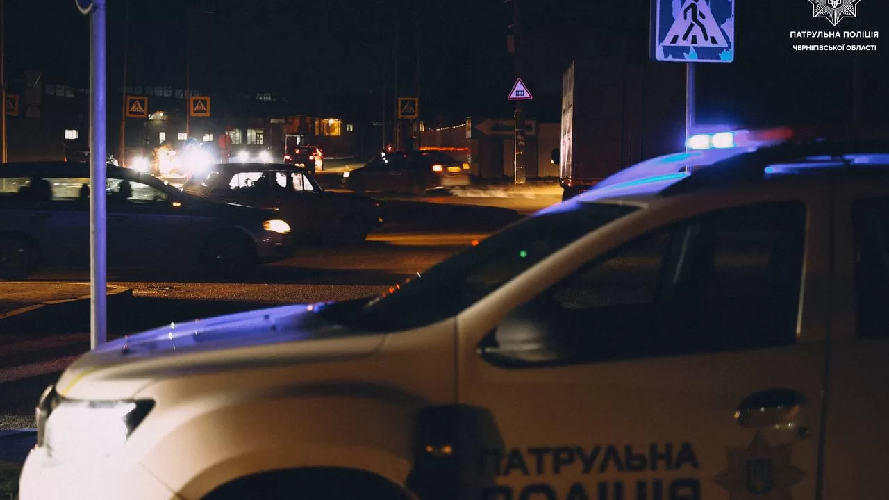 Патрульные показали обесточенный Чернигов / Фото: Патрульная полиция Черниговской области