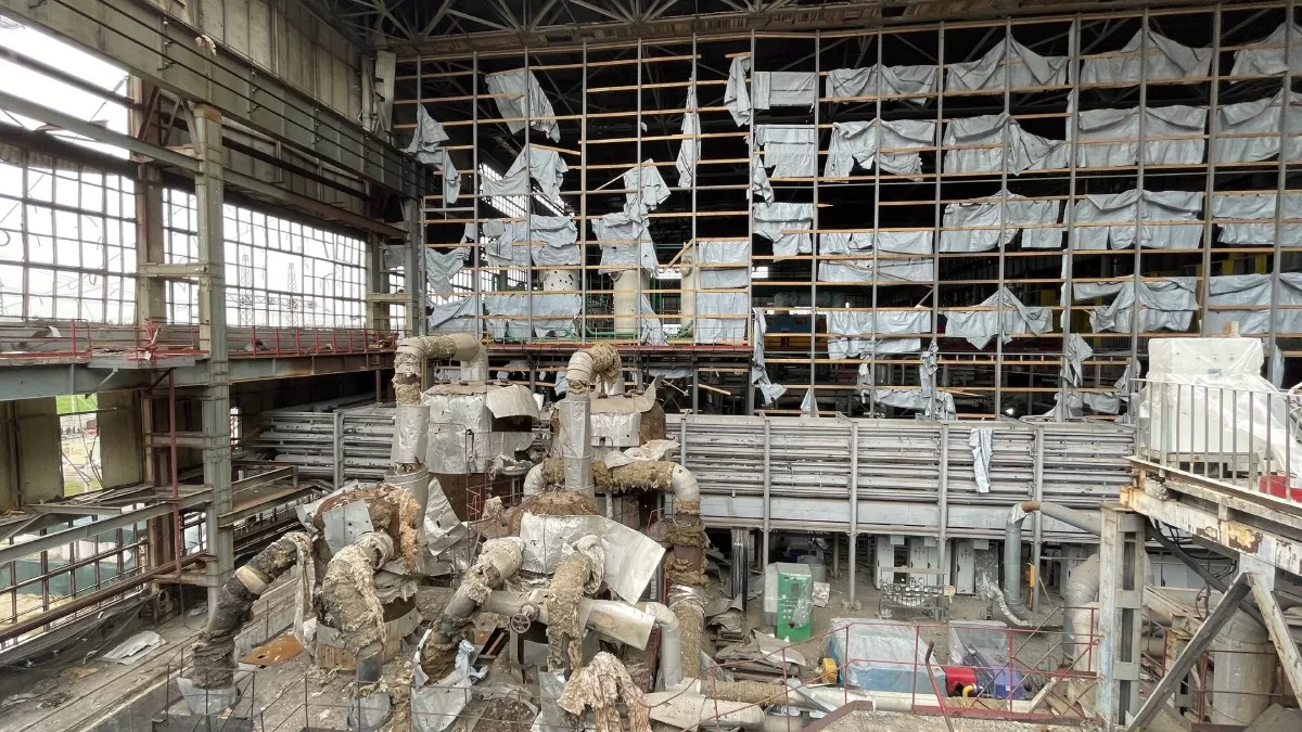 Последствия ракетных ударов РФ по ТЭЦ-5 в Харькове, апрель 2024 года / Фото Суспільне