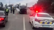 В результате столкновения грузовика и Jeep погиб ребенок / Фото: Полиция Киевской области