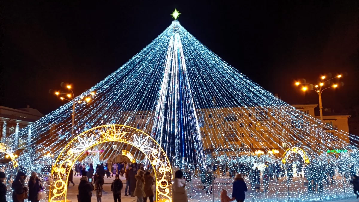 Главная елка Полтавы / Фото из Facebook Бондарь Владимир