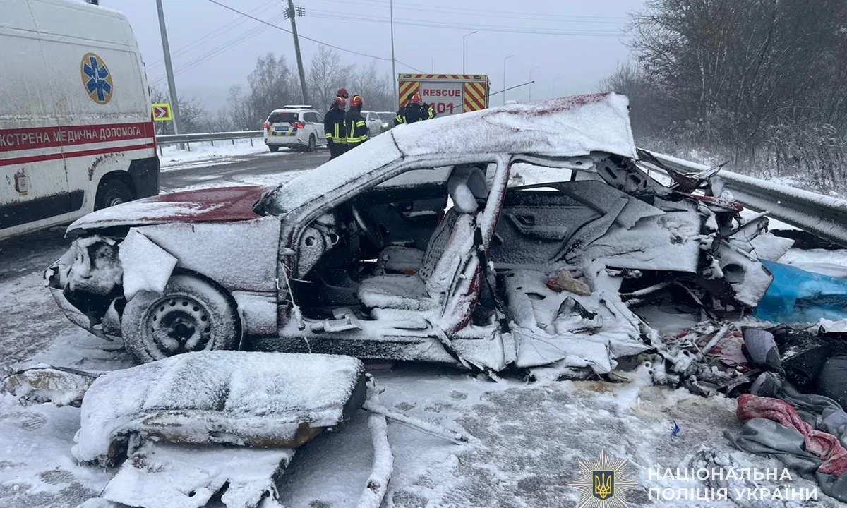 В ДТП в Тернопольской области погибли трое пассажиров легковушки / Фото: Полиция Тернопольской области