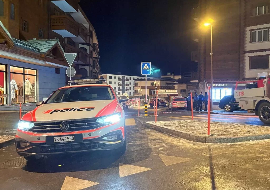 Полиция на месте взрыва в Швейцарии / Фото: Sky News