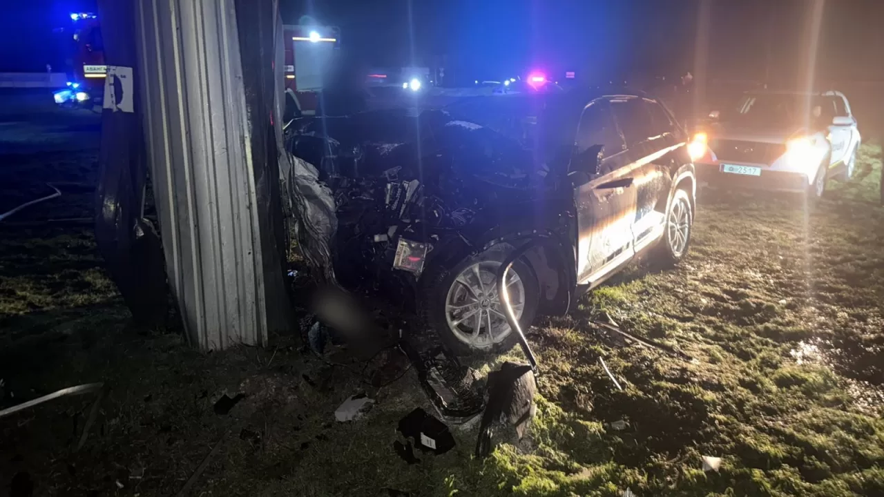 Біля Промтоварного ринку в Одеському районі сталася смертельна ДТП: загинули троє людей / Фото: Нацполіція