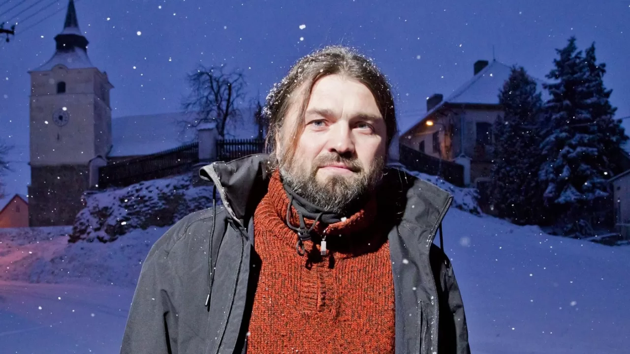 Педагог та староста західночеського села Семнєвіце Антонін Коларж написав відкритого листа щодо заяви Томіо Окамури / Фото: Мартін Полівка/Mafra/Profimedia