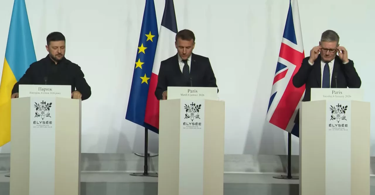 Владимир Зеленский, Эммануэль Макрон и Кир Стармер / Скриншот