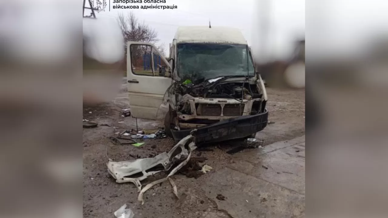 Поврежденный ударом российского БпЛА автомобиль / Фото: Иван Федоров