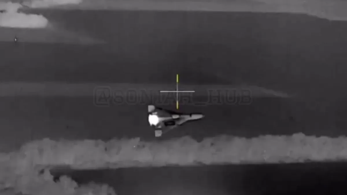 Ночная охота на «шахедов» в исполнении экипажей вертолетов Армейской Авиации / Скриншот