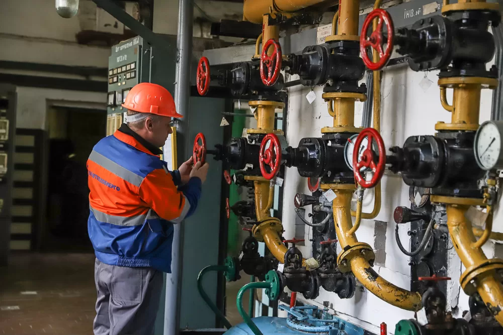 В Киеве восстанавливают теплоснабжение после обстрела РФ / Фото иллюстративное: «Киевтеплоэнерго»