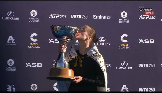 Еліна Світоліна стала чемпіонкою турніру WTA 250 в Окленді / Скріншот