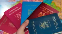 Ukrainian and foreign passports / Photo: eudoc.com.ua