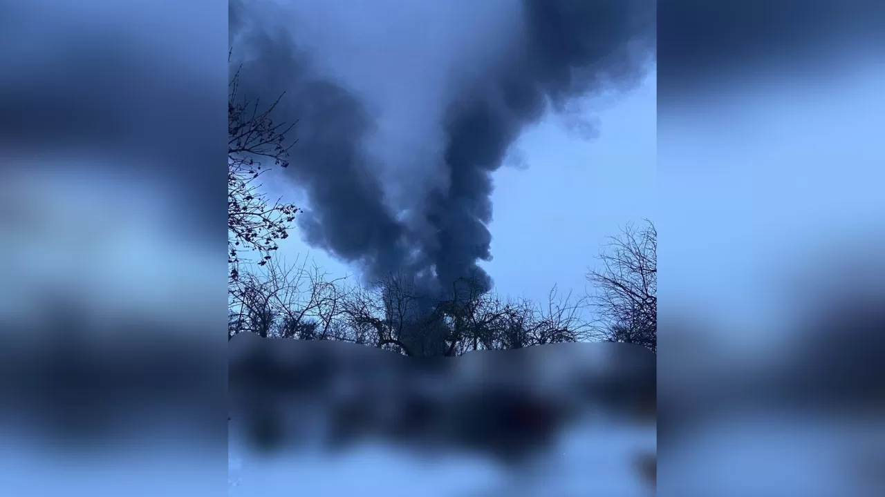 Дым после взрыва в Бродах / Фото: Соцсети