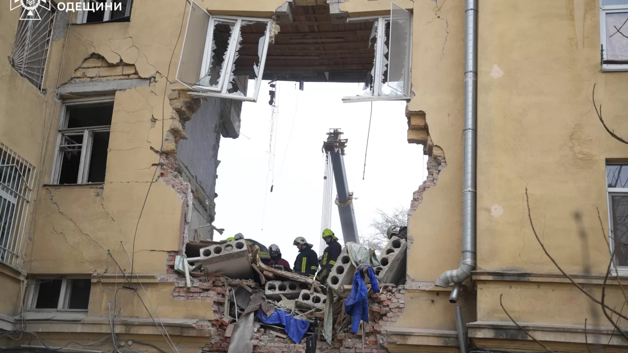 Поврежденный российским БпЛА дом в Одессе / Фото: ГСЧС