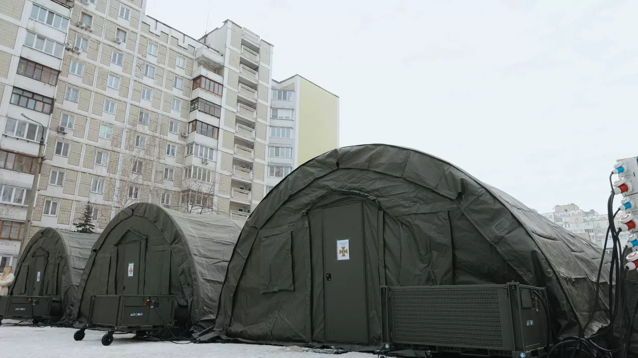 Палаточный городок на Троещине / Фото: ГСЧС