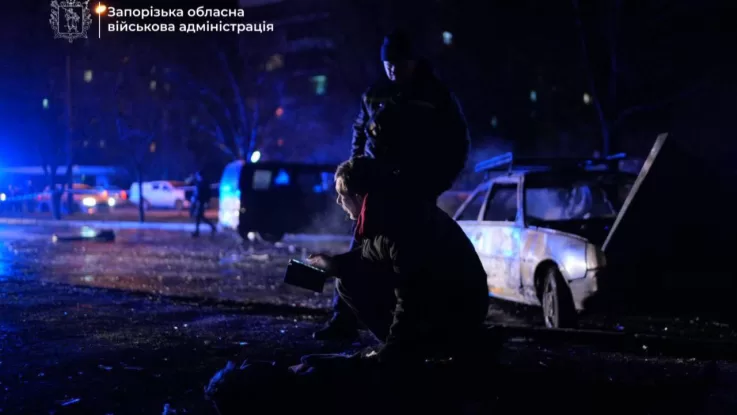 Загиблі та поранені на місці обстрілу Запоріжжя 3 лютого / Фото: Запорізька ОВА 