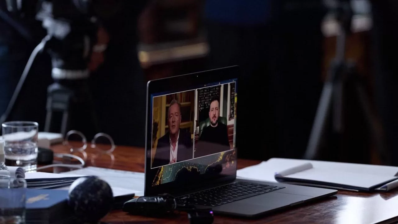 Зеленський: сторони наблизилися до підготовки проєкту документа з детальним описом механізмів моніторингу одразу після припинення вогню / Фото Офіс президента