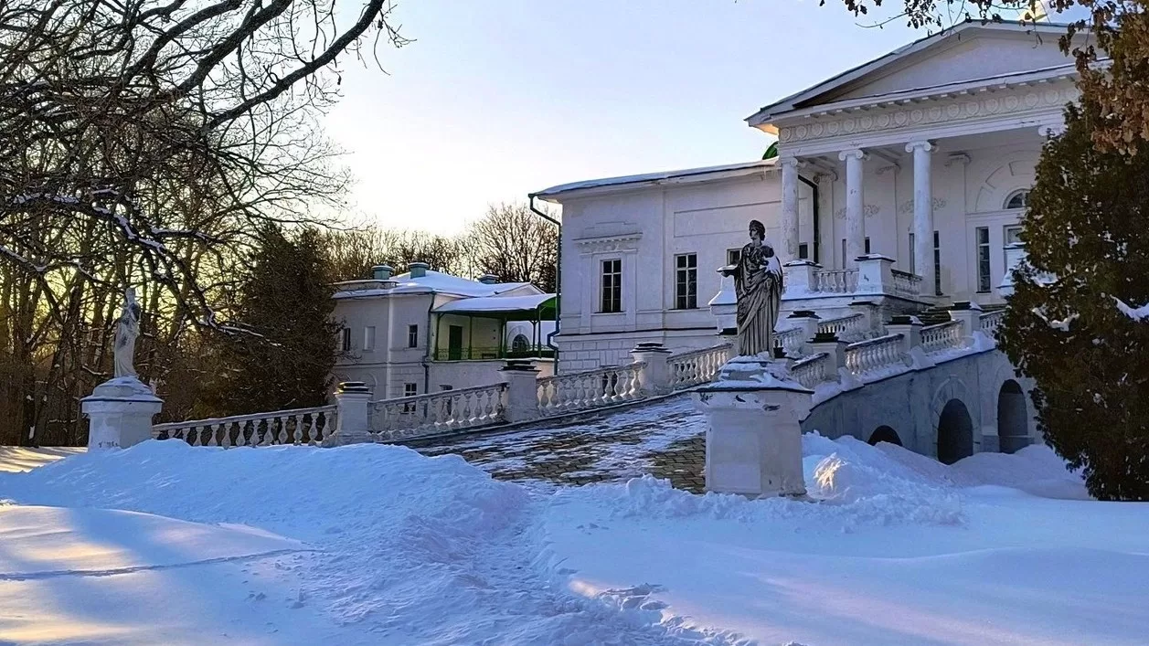 Палац Галаганів на території Сокиринського архітектурно-паркового комплексу. Чернігівщина / Фото з Facebook Ярослава Сірик
