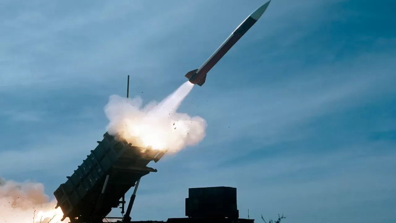 Launch of a missile by the Patriot air defense system / Photo: fakty.com.ua