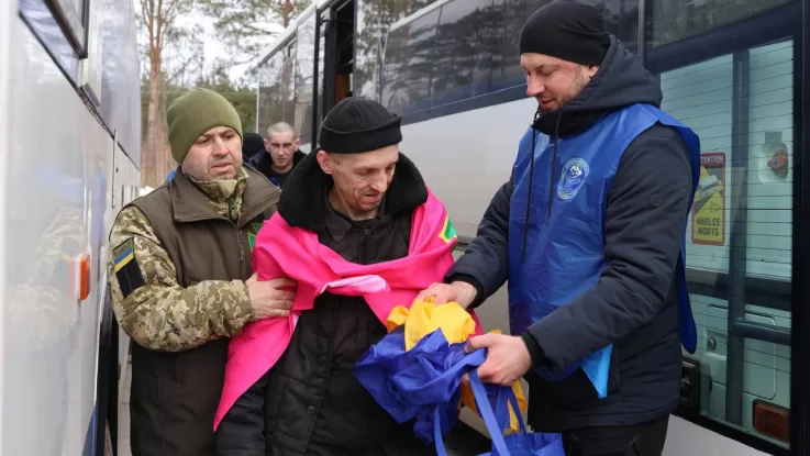 300 українських військових повернули з полону 6 березня / Фото: t.me/V_Zelenskiy_official