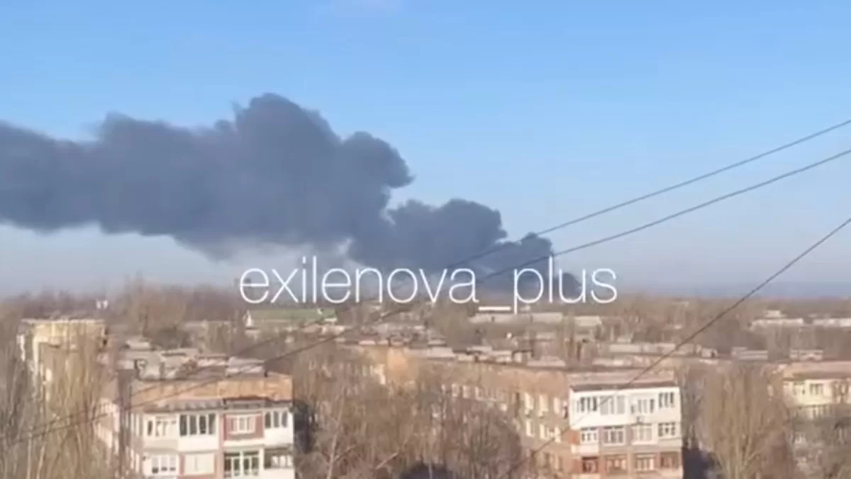 Біля Донецького аеропорту знищено об’єкт росіян із «шахедами», зафіксовано пожежу і детонацію / Скріншот