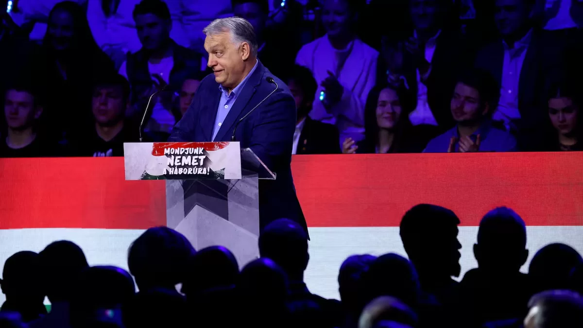 Орбан выступает во время предвыборного митинга в Дебрецене, Венгрия, 7 марта 2026 года / Фото Reuters