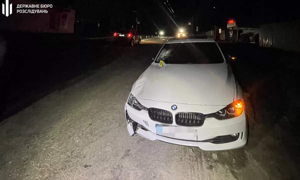 Пошкоджена автівка прикордонника / Фото: ДБР