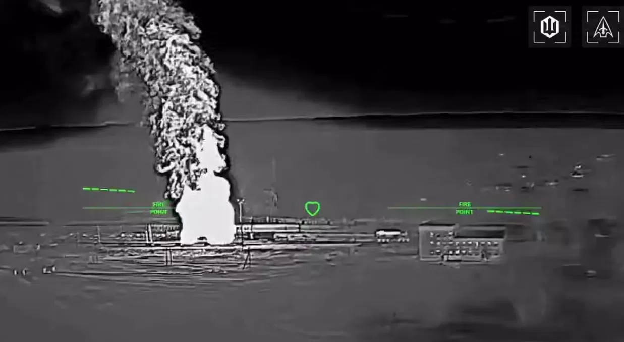 Кадр удара по военному объекту РФ / Скриншот