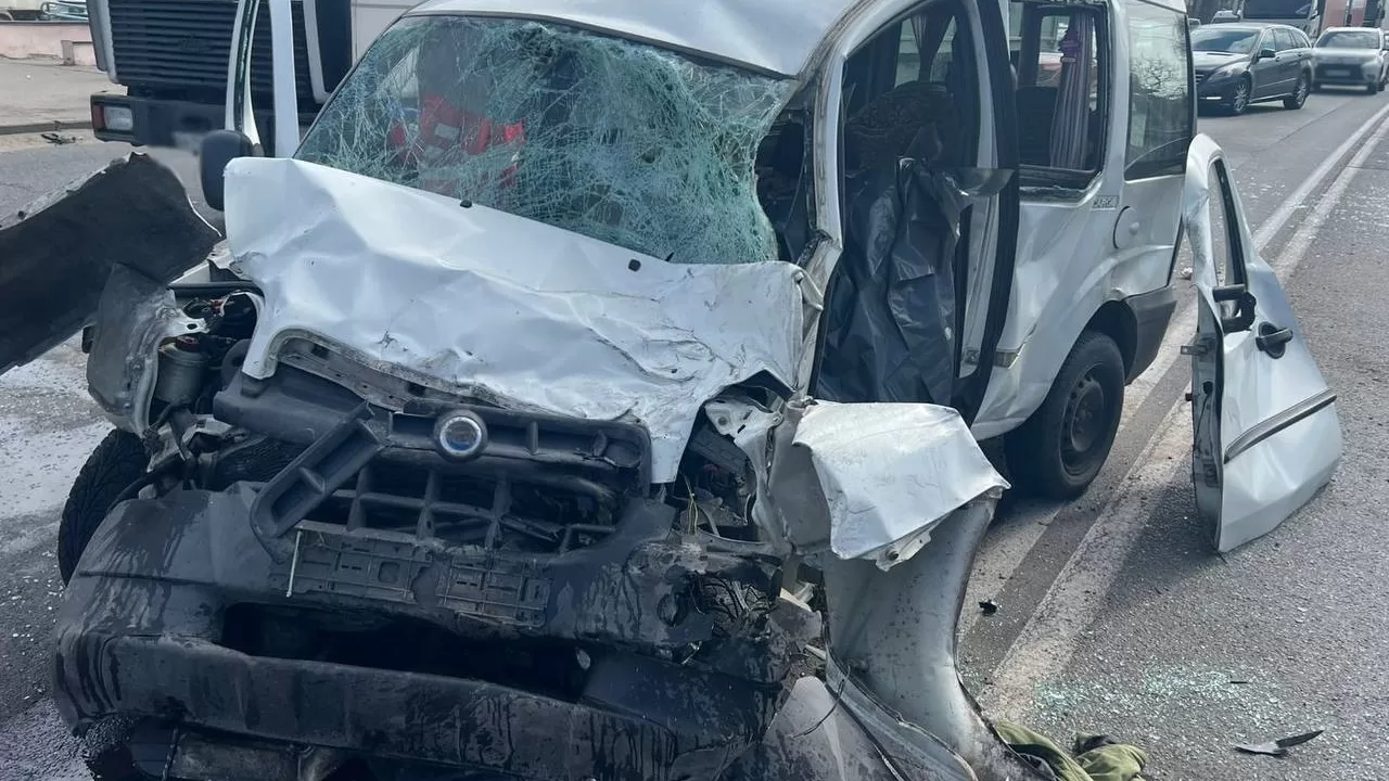 Пошкоджений внаслідок ДТП Fiat / Фото: Поліція Києва