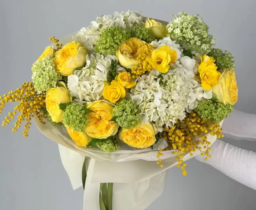 букети із свіжих квітів