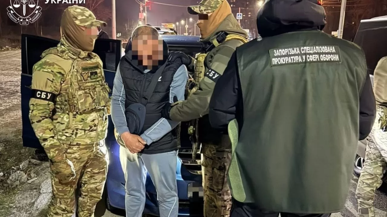 Затримання військового / Фото: Спецпрокуратура Східного регіону