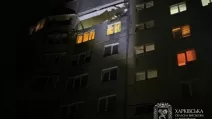 Пошкоджена обстрілом багатоповерхівка / Фото: Харківська ОВА
