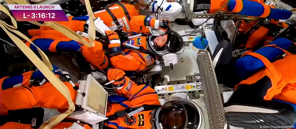 Екипаж "Оріона" в кабіні космічного корабля / Фото: Reuters