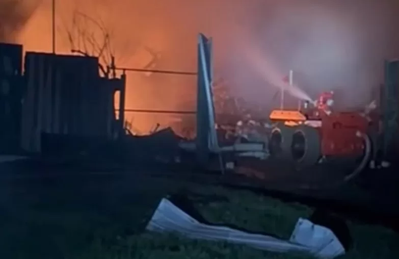 Гасіння пожежі за допомогою НРК "Змій" під Краматорськом / Скриншот із відео "Азов"