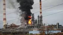 Пожежа на Саратовському НПЗ. 16 жовтня 2025 / Скріншот відео