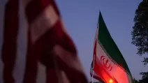 The Iranian flag near the White House during protests against military actions / Photo: Reuters