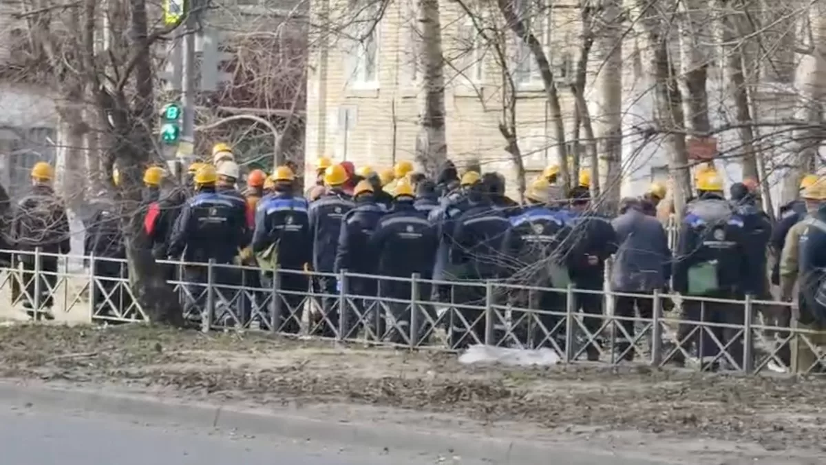 В Комсомольске-на-Амуре китайские рабочие прошли по городу с плакатами / Фото из открытых источников