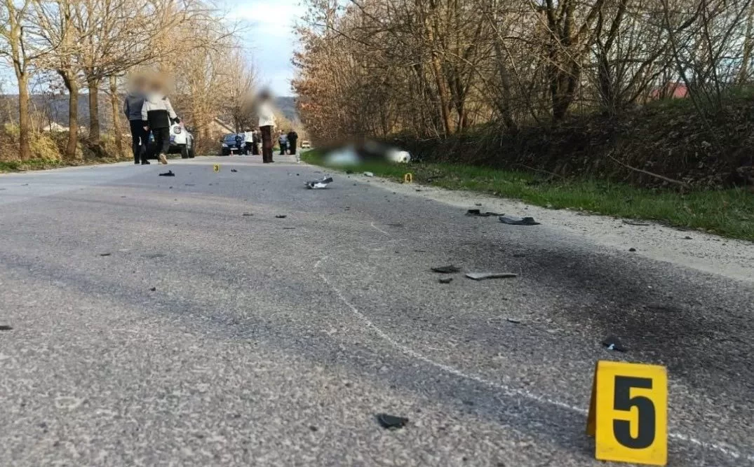 Місце загибелі мотоцикліста на Прикарпатті / Фото: ГУНП в Івано-Франківській області