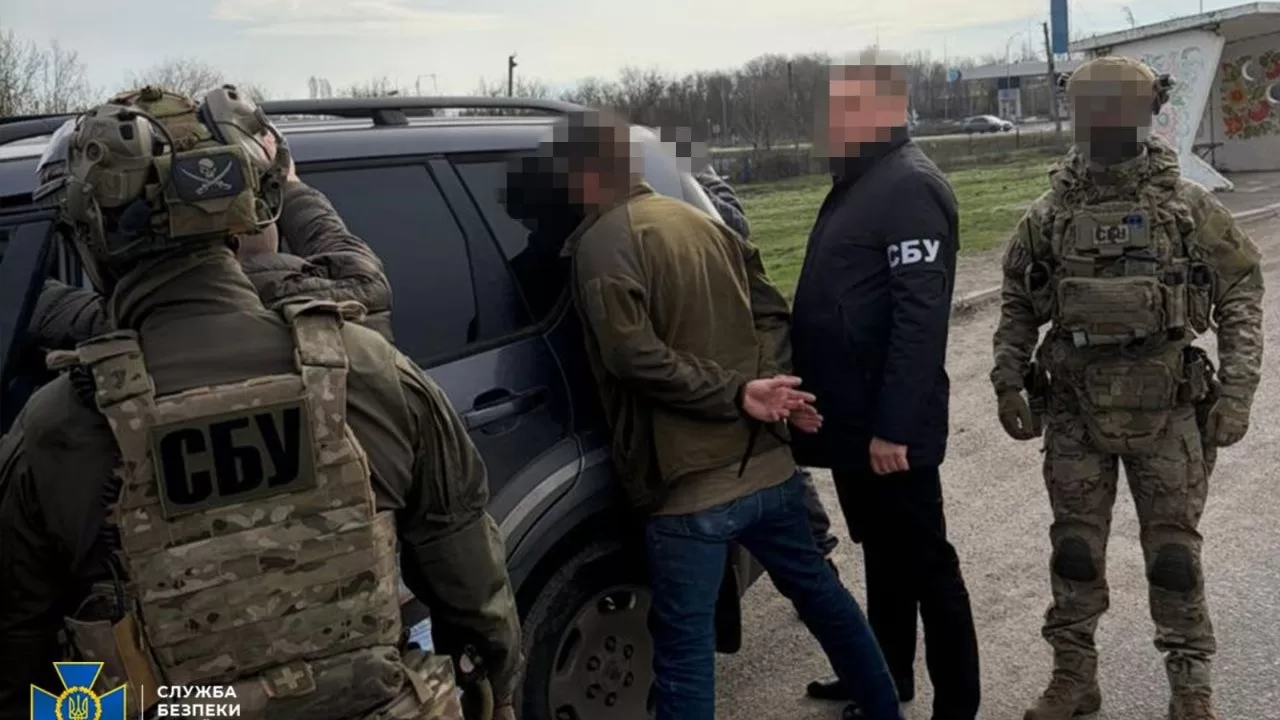Затримання організатора схеми для ухилянтів / Фото: СБУ