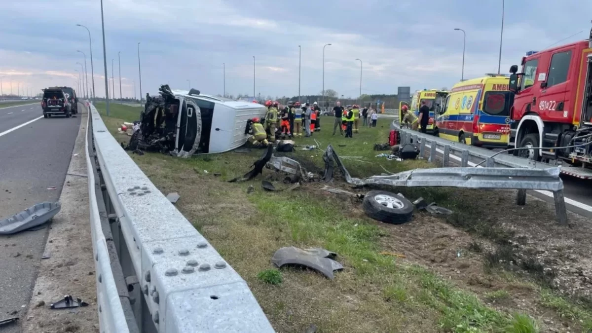 Фотографія з місця аварії на автомагістралі А4 у Польщі / Державна пожежна служба Республіки Польща