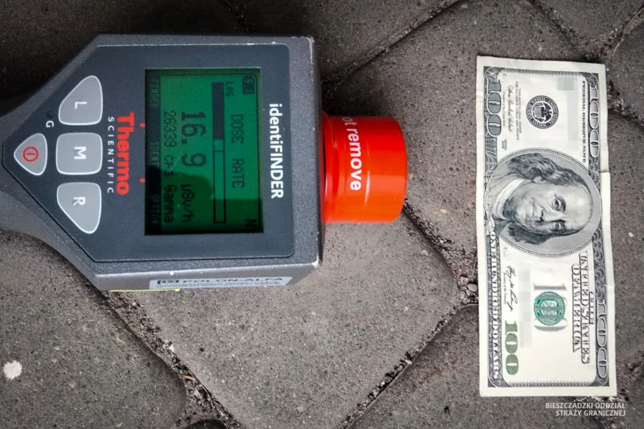 Опромінена банкнота/ Фото: Бещадський прикордонний загін