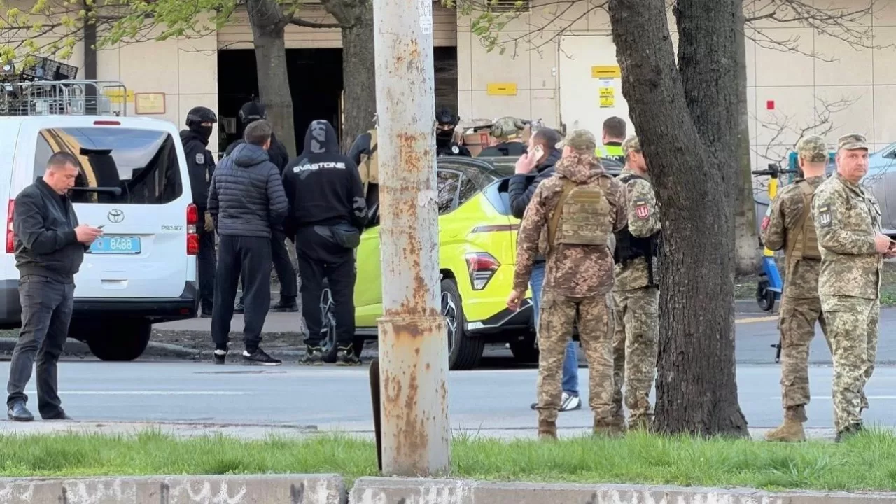 Місце стрілянини у Києві / Фото Yan Dobronosov/Telegraf