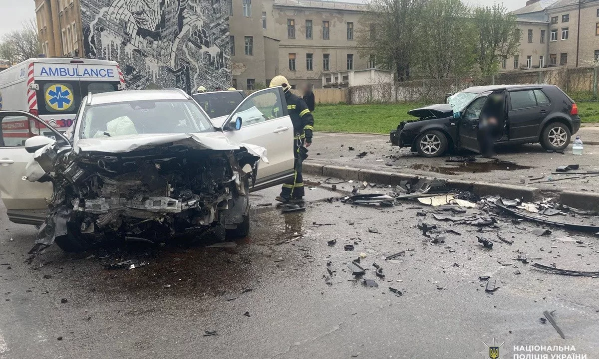 В Харькове возбудили дело после смертельного ДТП на улице Тарасенко / Фото: Нацполиция