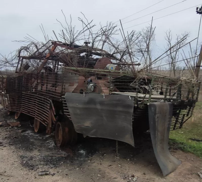 Уничтоженный российский БТР / Фото: t.me/lost_warinua